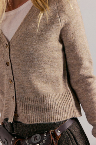 School Girl Cardigan - thumbnail 4
