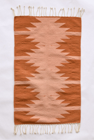 LOOM Imports Rug No