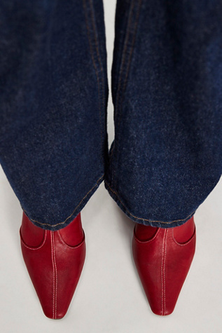 Racer Stretch Boots product page