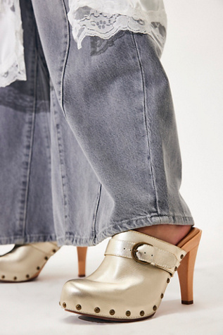 Candie’s x FP Buckle Clogs