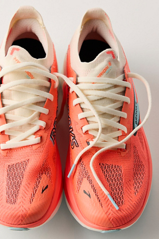 Brooks Hyperion Max 3 Sneakers