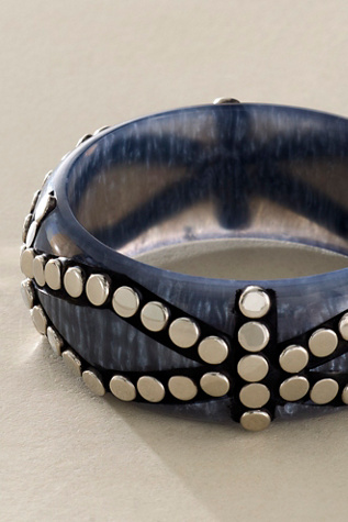 Morrison Bangle