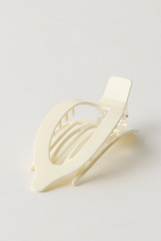 Caroline Acrylic Flat Claw Clip by Free People in White