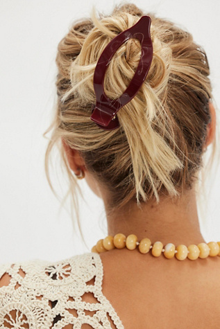 Caroline Acrylic Flat Claw Clip by Free People in Red