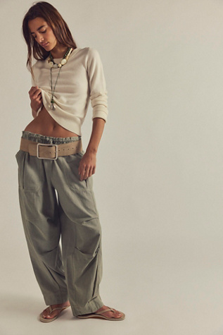 Jumptown Parachute Pants by Free People in Green, Size: L
