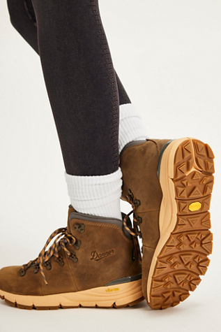Женские ботинки Danner Mountain 600 Leaf Hiking, цвет: Коричневый / Серый — фото 3