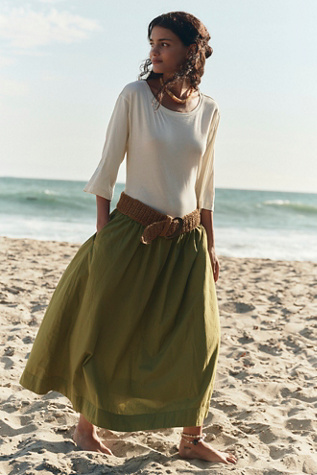 Sunlit Chic Midi Dress product page