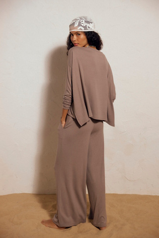 Good Feels Long Pant Set - thumbnail 2
