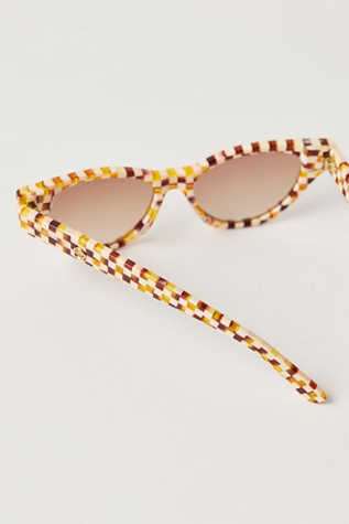 Женские солнцезащитные очки Machete The Suzy Cat-Eye Sunglasses, цвет: Черепаховый, вариант 1 — фото 3