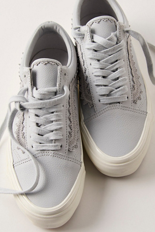 Vans Old Skool LX Sneakers