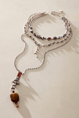 Winslet Layer Necklace