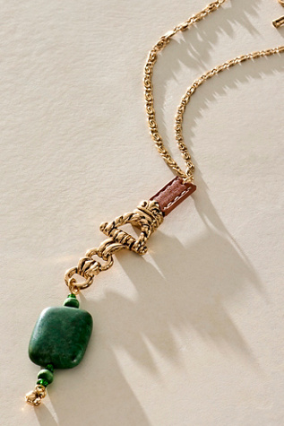 Winslet Layer Necklace
