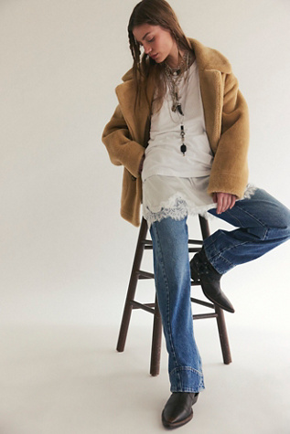 We The Free Stick Around Slim Curve Jeans product page