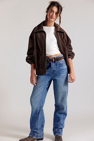 We The Free Stick Around Mid-Rise Straight Curve Jeans at Free People in Medium Wash, Size: 24