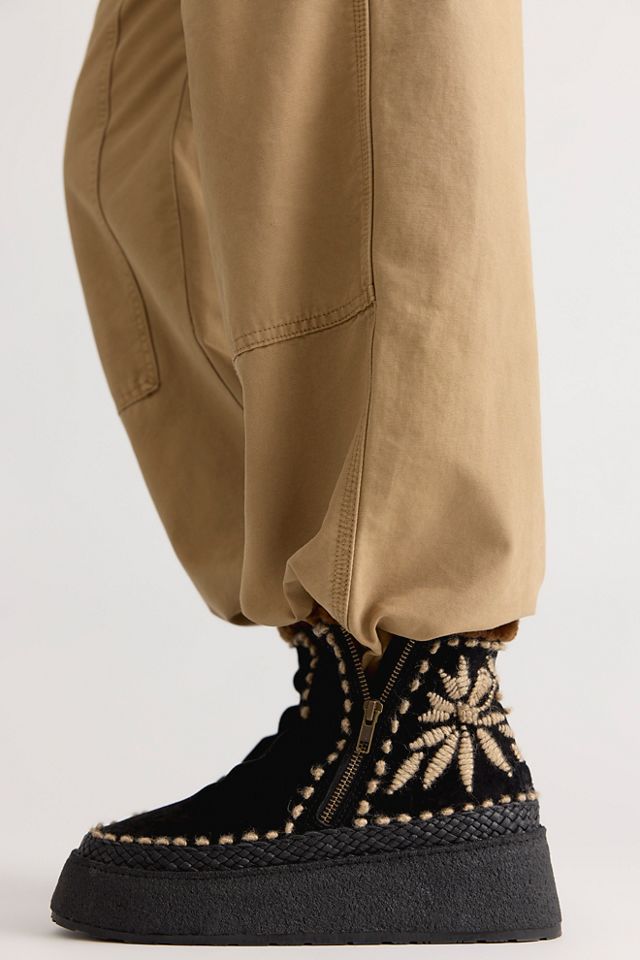 Bottines à Plateforme Setsu avec Broderie Florale #3