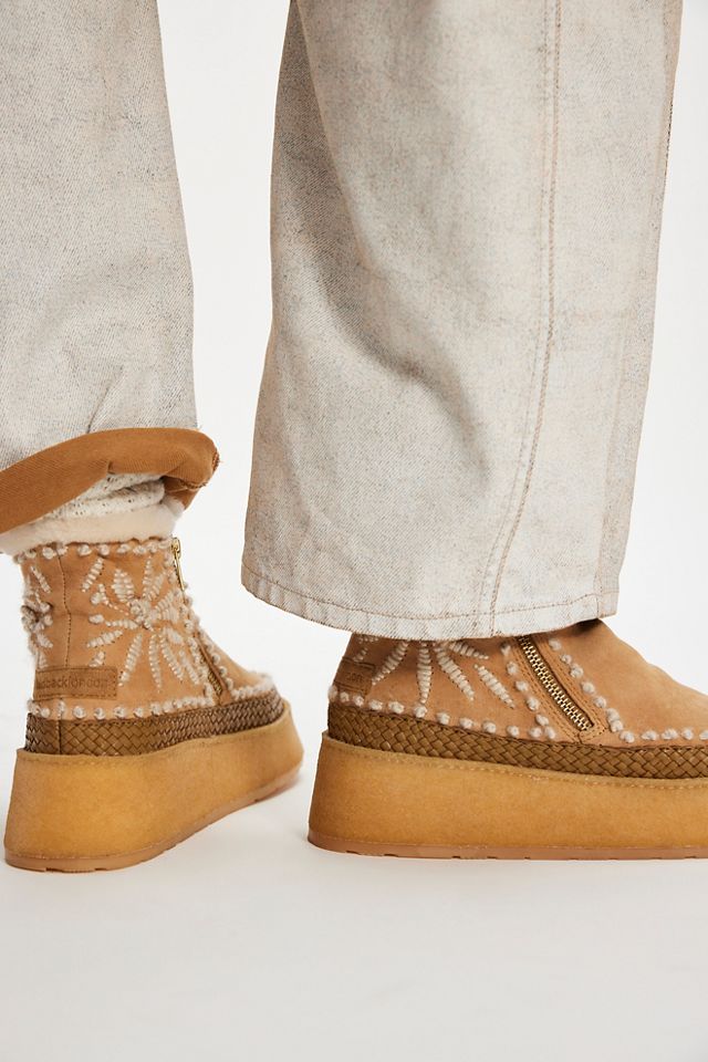 Setsu Platform Floral Stitched Boots #2