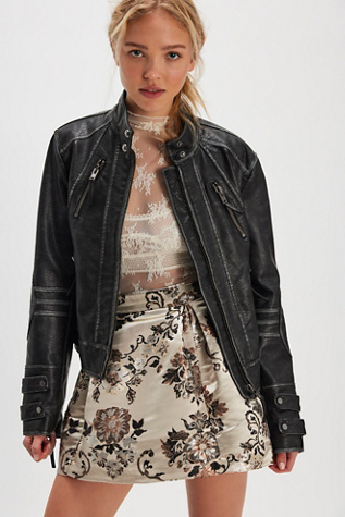 Benjamine Mini Skirt by Free People in White, Size: US 4