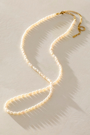 St. Moran Pearl Belly Chain by Free People in Gold