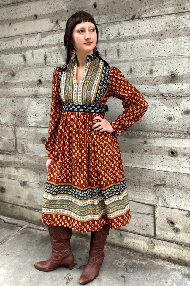 19670’s Paisley Print Dress Selected by Nomad Vintage #1