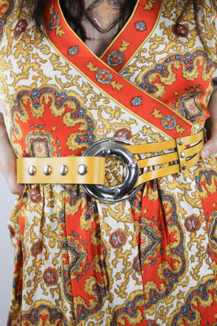 Женский ремень Moons + Junes Vintage Yellow Leather Silver Button Belt Selected, цвет: Жёлтый — фото 2