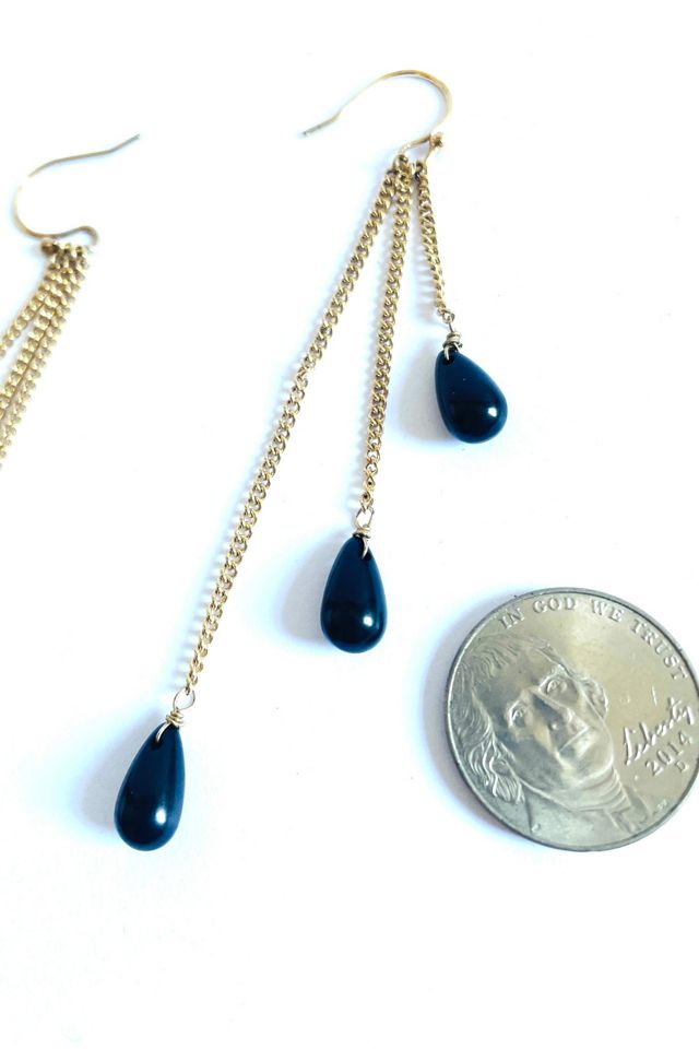 Vintage Black Teardrop Dangle Earrings Selected by FernMercantile #3