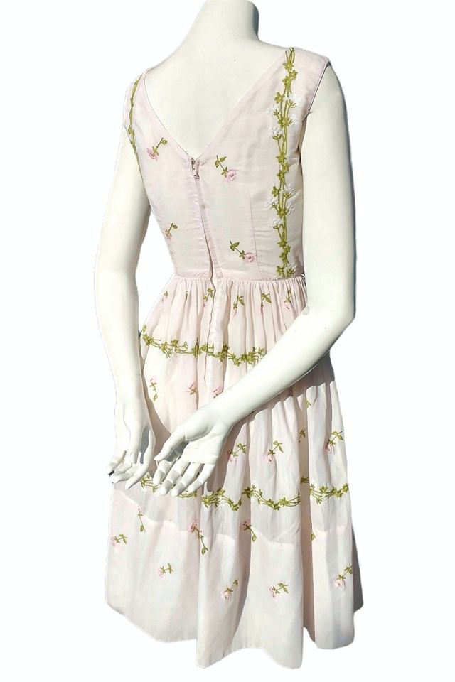 1960's Garden Party Embroidered Dress Selected by Garbage Soup #3