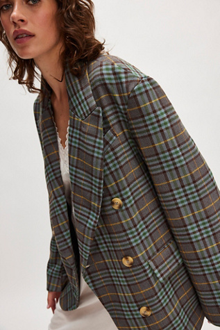 Dean Double-Breasted Blazer