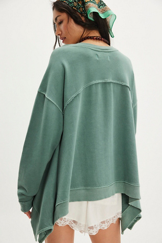 Cascade Sweatshirt