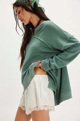 Cascade Sweatshirt