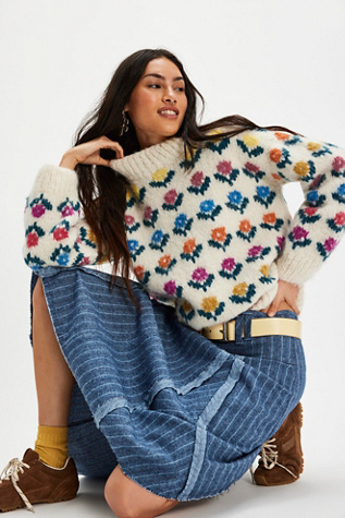 Frantic Magnolia Sweater at Free People, Size: Small