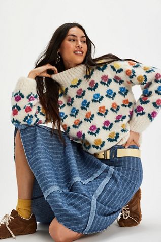 Frantic Magnolia Sweater