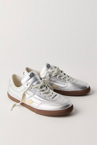 Baskets Panenka Veja