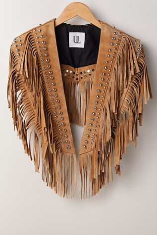Collier en daim clouté