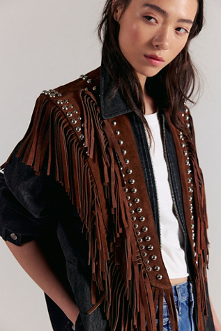 So Studded Suede Collar