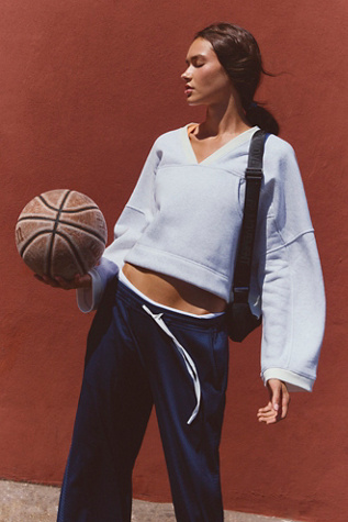 Throwdown Pullover