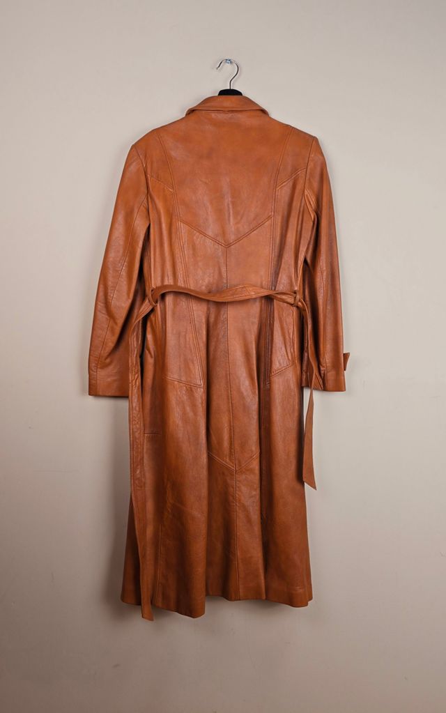 90s Vintage Wilsons Leather Trench Coat Selected By The Igala NYC #3