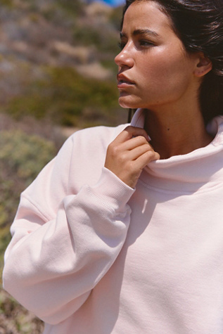 Женская толстовка FP Movement A Cut Above Mock Neck Pullover, цвет: Ballet Slipper — фото 4