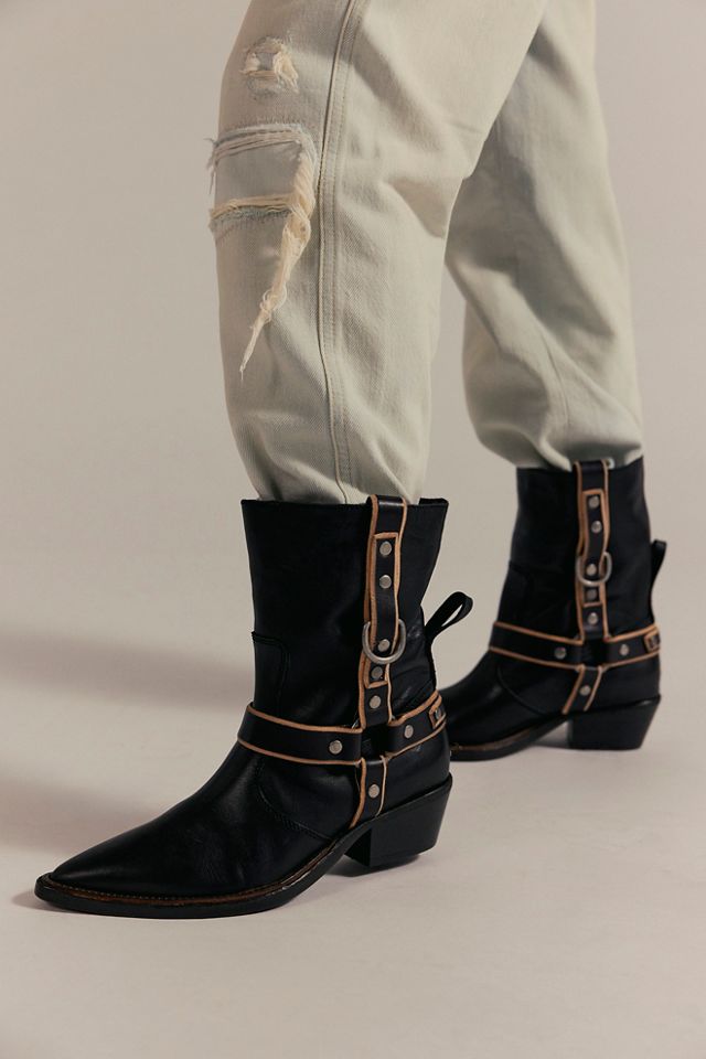 Bottes Harnais We The Free Abroad #1