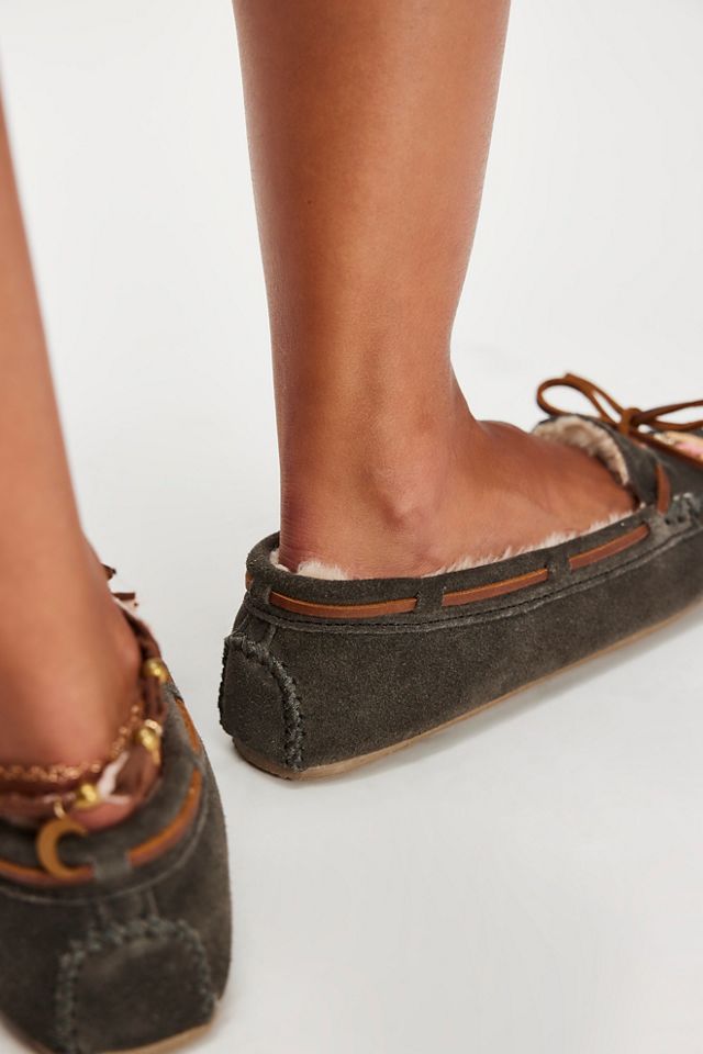 Minnetonka for FP Ayashe Moccasins #2