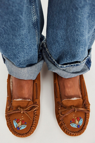 Minnetonka for FP Ayashe Moccasins at Free People in Brown, Size: US 6