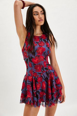 Raven Printed Mini Dress par Free People en Poppy Red Combo, pour femme