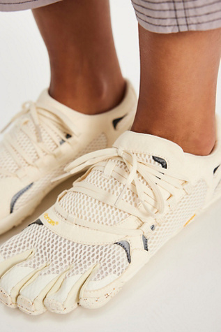 Roadaround 2 Fivefingers