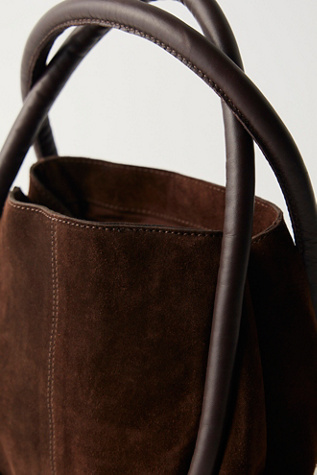 Женская сумка Free People Barlow Suede Bucket, цвет: Коричневый — фото 3