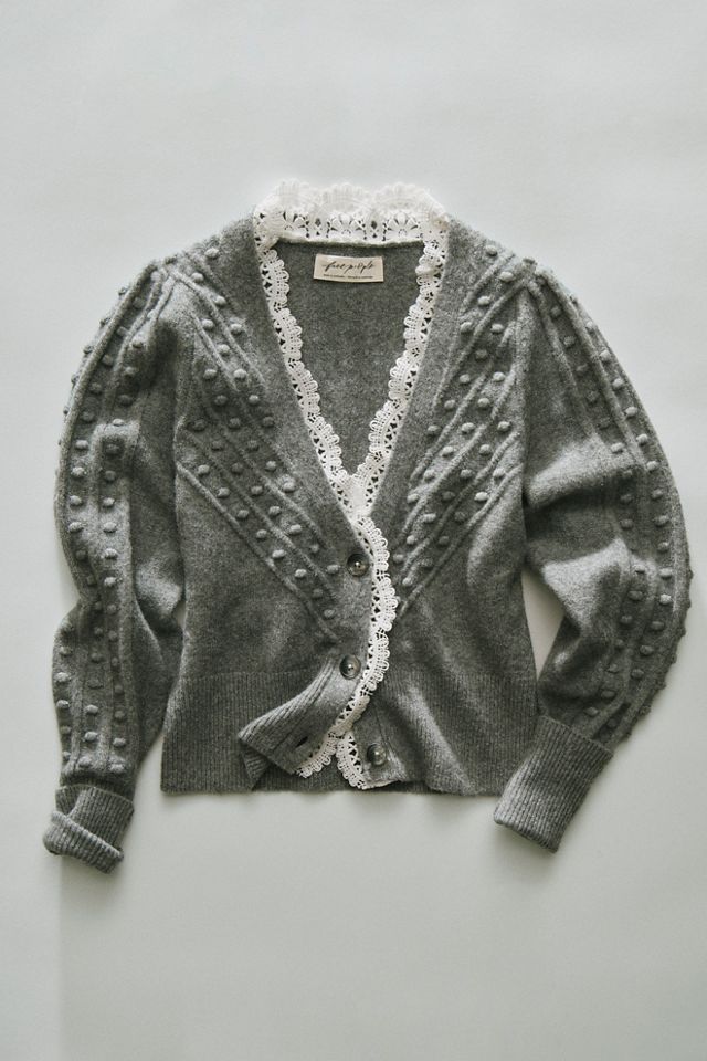 Cardigan en dentelle à manches longues
