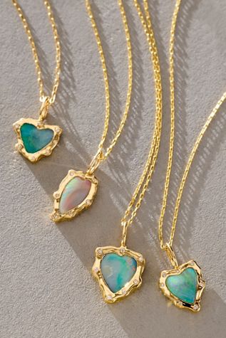 Petite Baleine Heart Gemstone Necklace