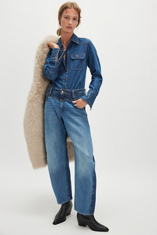Levi's Barrel Saddle Back Jeans
