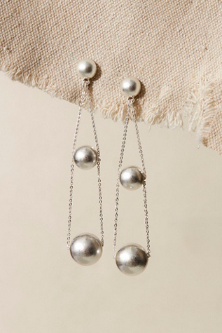 Merri Dangle Earrings