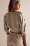 Feeling Special Pullover