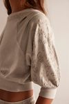 Feeling Special Pullover