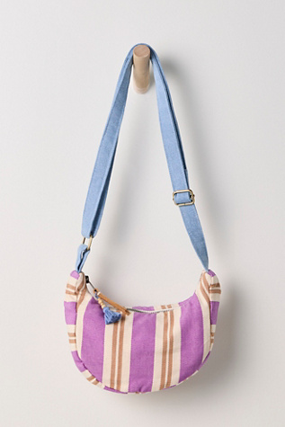 Женская сумка Mercado Global Valentina Sling, цвет: Candy Stripes — фото 1